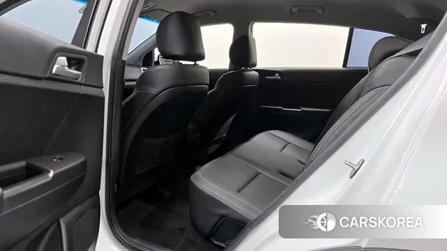 Kia Sportage 4th Generation 2018 Белый из Кореи, фото 3