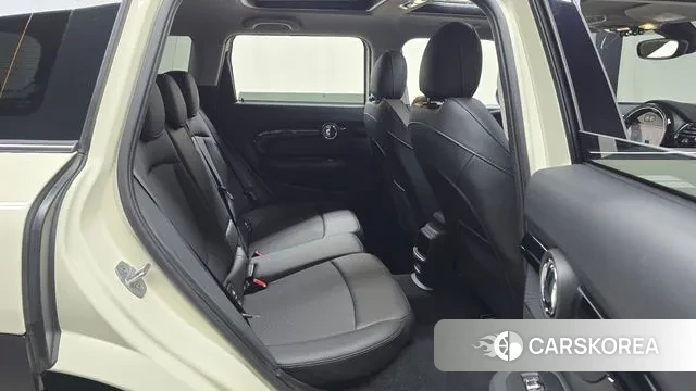 Mini Cooper D Clubman 2021 Жемчужный цвет из Кореи, фото 3