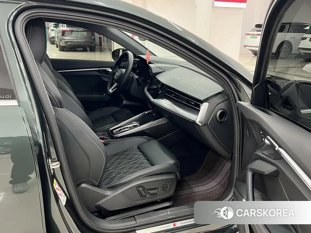 Audi A3 2025 Зеленый из Китая, фото 3