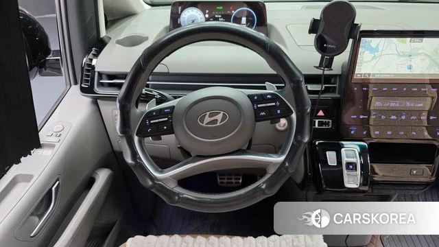 Hyundai Staria 2025 Серебряный из Кореи, фото 3