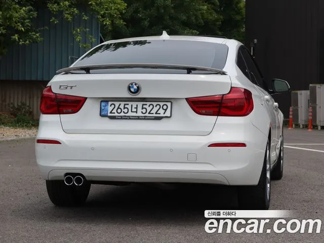 BMW 3 Series GT (F34) 2018 Белый из Кореи, фото 3