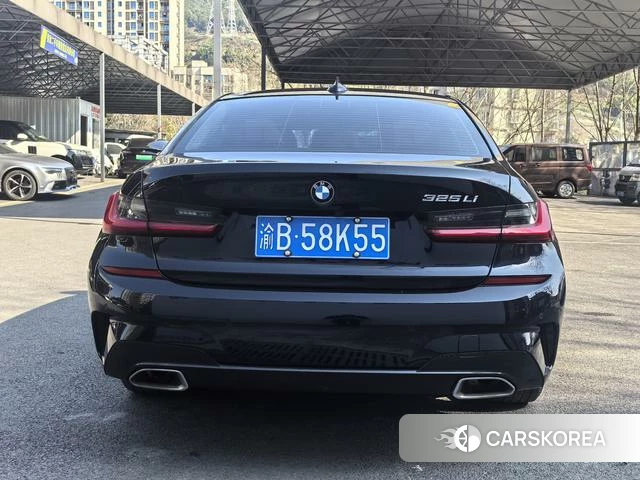 BMW 3 series 2021 Черный из Китая, фото 3