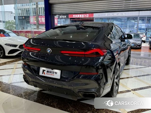 BMW X6 2021 Черный из Китая, фото 3