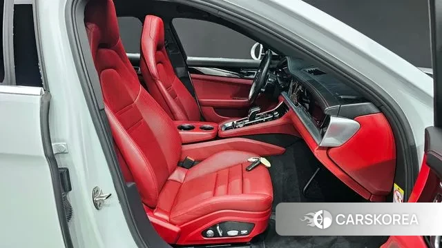 Porsche Panamera (971) 2018 Белый из Кореи, фото 3