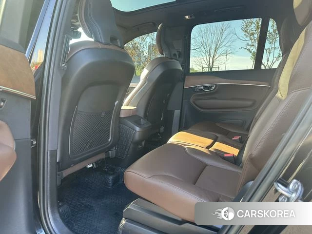 Volvo XC90 2022 Черный из Китая, фото 3