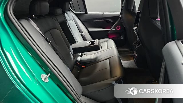 BMW M5 (G90) 2025 Синий нефрит из Кореи, фото 3