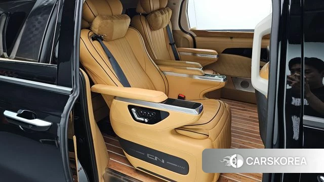 Kia The New Carnival 4th Generation 2024 Черный из Кореи, фото 3