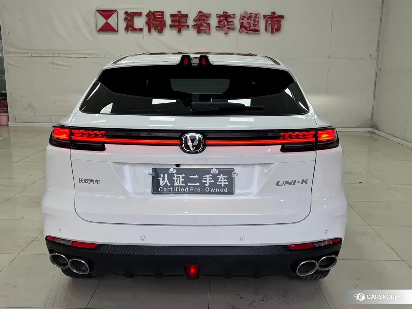 Chang'an UNI-K 2024 Белый из Китая, фото 3