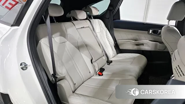 Kia Sorento 4th Generation 2023 Белый из Кореи, фото 3