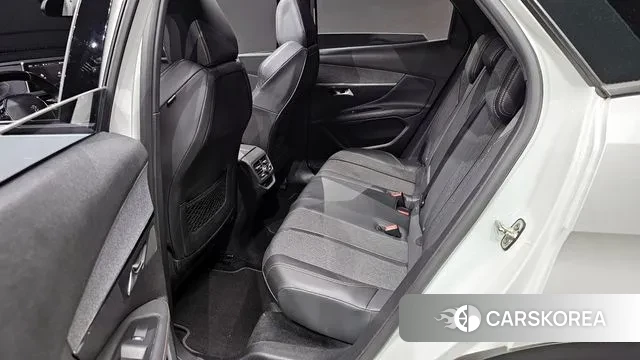 Peugeot 3008 second generation 2018 Белый из Кореи, фото 3