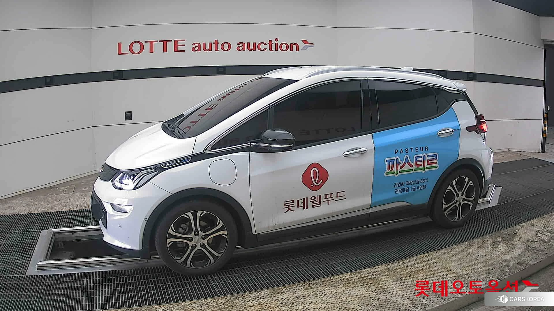 Korea G M Bolt (EV) 2021 Pure White из Кореи, фото 3