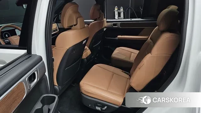 Hyundai Santa Fe (MX5) 2023 Белый из Кореи, фото 3