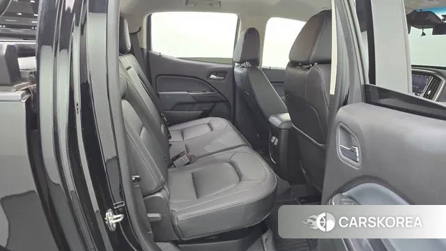 Chevrolet (GM Daewoo) Real New Colorado 2021 Черный из Кореи, фото 3