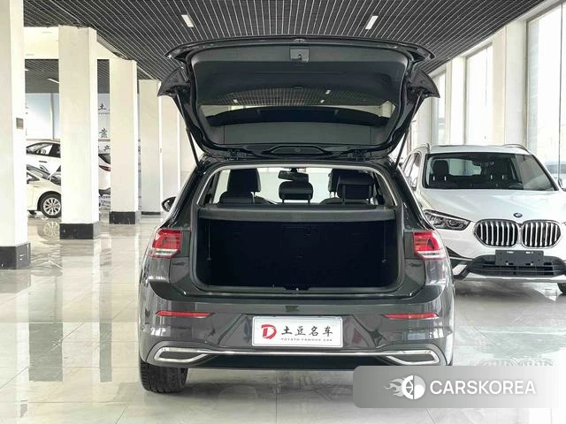 Volkswagen Golf 2021 Черный из Китая, фото 3