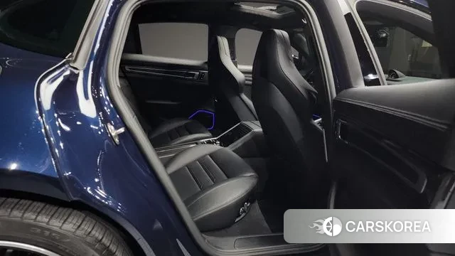 Porsche Panamera (971) 2019 Синий из Кореи, фото 3