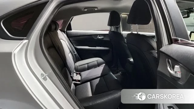 Kia Come New K3 2018 Серебряный из Кореи, фото 3