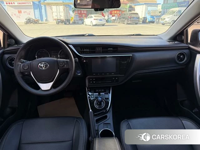 Toyota Corolla dual engine E+ 2020 Белый из Китая, фото 3
