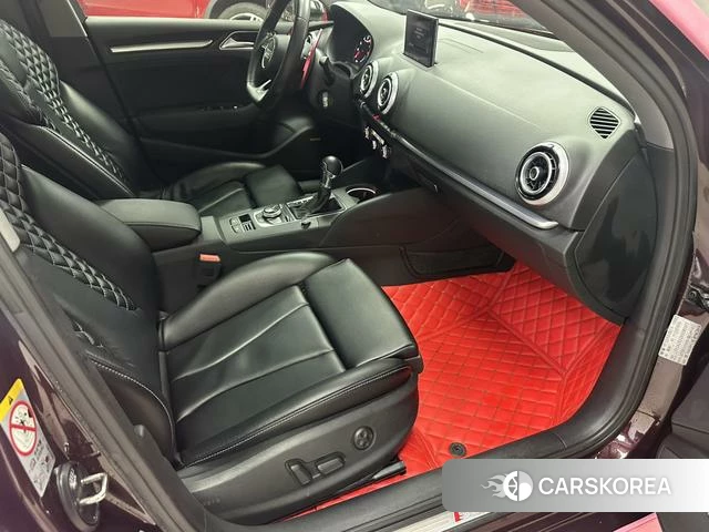 Audi A3 2018 Красный из Китая, фото 3