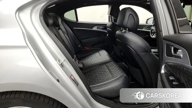 Genesis G70 2018 Серебристо-серый из Кореи, фото 3