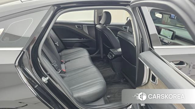 Kia K8 2022 Черный из Кореи, фото 3