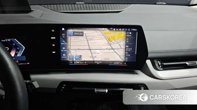 BMW 2 Series Active Tourer (U06) 2023 Светло-серебряный цвет из Кореи, фото 3