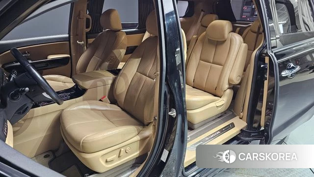 Kia The New Carnival 2019 Черный из Кореи, фото 3