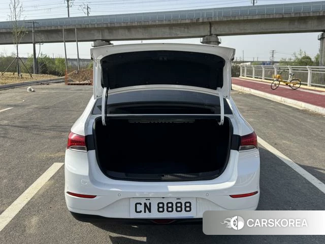 Buick Yinglang 2020 Белый из Китая, фото 3