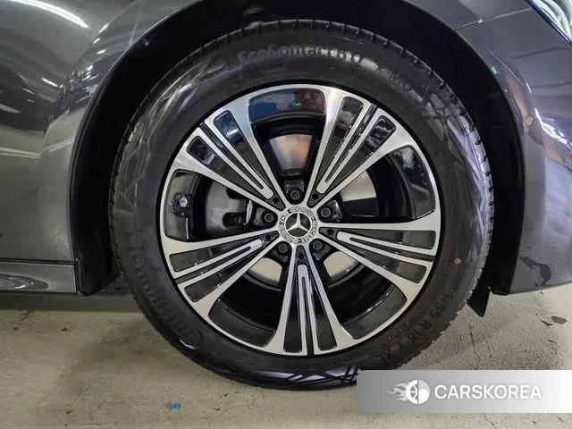 Mercedes-Benz E-Class W214 2025 Серый из Кореи, фото 3