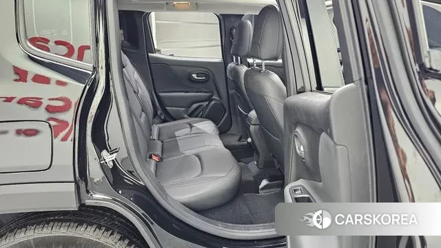 Jeep Renegade 2022 Черный из Кореи, фото 3