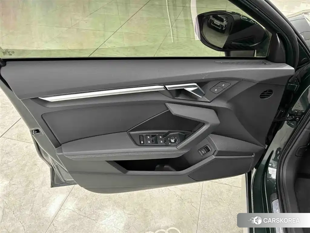 Audi A3 2023 Зеленый из Китая, фото 3