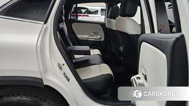 Mercedes-Benz GLA - Class H247 2022 Белый из Кореи, фото 3