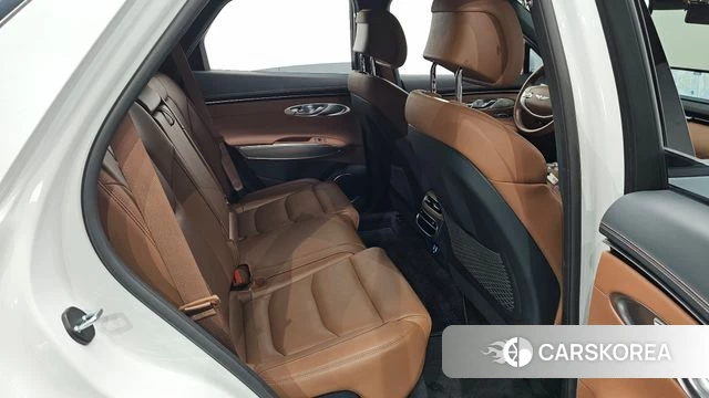 Genesis GV70 2022 Белый из Кореи, фото 3