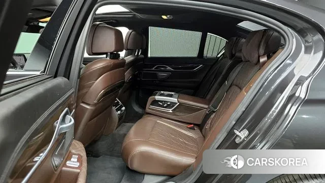 BMW 7 Series (G11) 2020 Серый из Кореи, фото 3