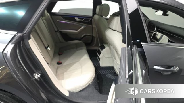 Audi A7 (4K) 2022 Серый из Кореи, фото 3