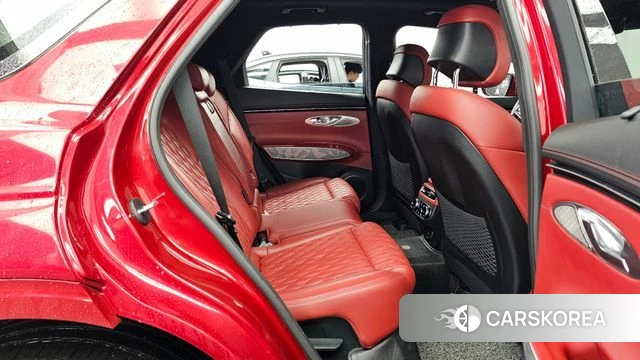 Genesis GV70 2021 Красный из Кореи, фото 3