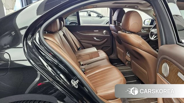 Mercedes-Benz E-Class W213 2020 Черный из Кореи, фото 3