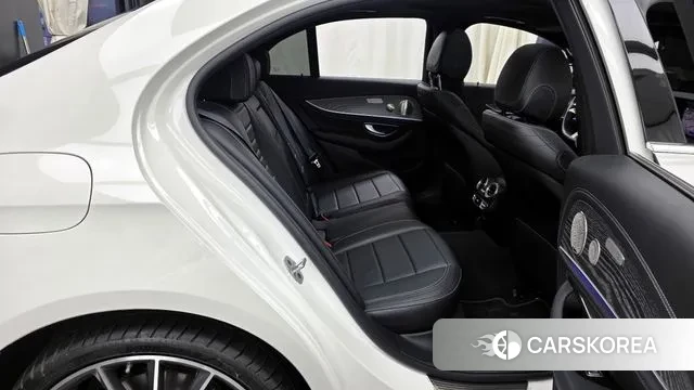 Mercedes-Benz E-Class W213 2021 Белый из Кореи, фото 3