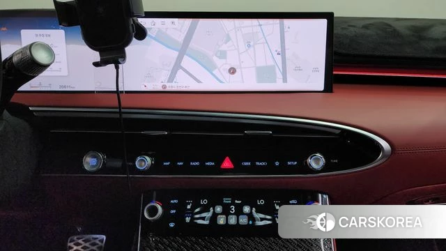 Genesis GV70 2025 Белый из Кореи, фото 3