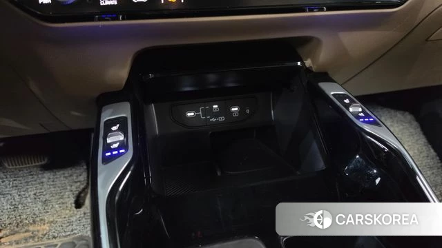 Kia The New Sorento 4th Generation 2024 Белый из Кореи, фото 3