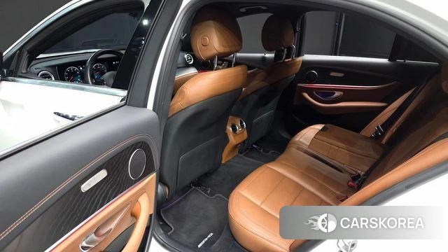 Mercedes-Benz E-Class W213 2021 Белый из Кореи, фото 3