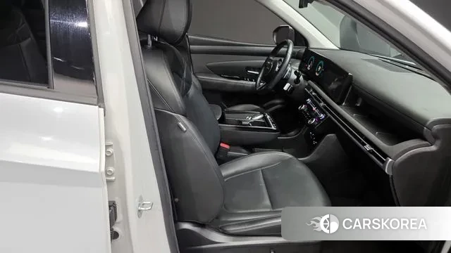 Hyundai The New Tucson (NX4) 2024 Белый из Кореи, фото 3