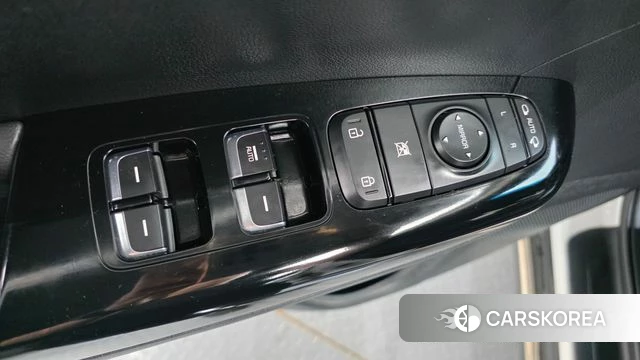 Kia Sportage The Bold 2019 Белый из Кореи, фото 3