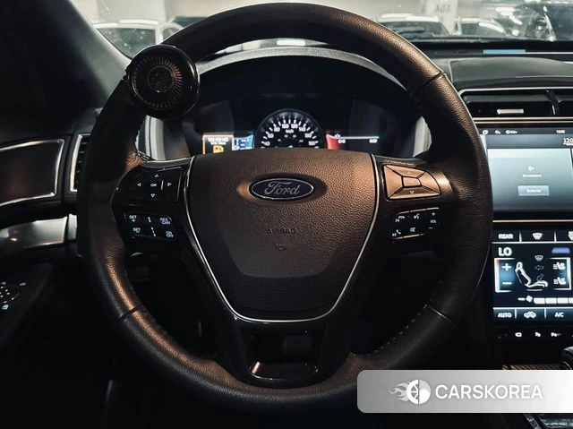 Ford Explorer 2018 Черный из Кореи, фото 3