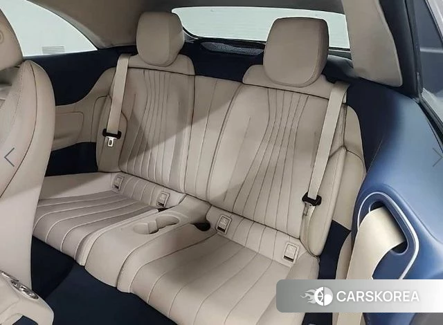 Mercedes-Benz E-Class W213 2022 Белый из Кореи, фото 3