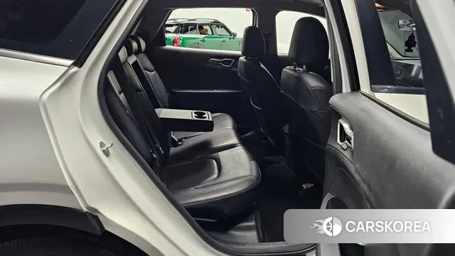 Kia Sportage 5th Generation 2022 Белый из Кореи, фото 3