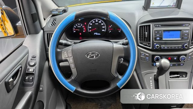 Hyundai The New Grand Starex 2018 Желтый из Кореи, фото 3