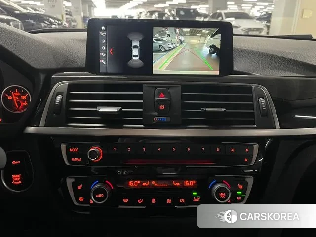 BMW 3 Series (F30) 2018 Белый из Кореи, фото 3