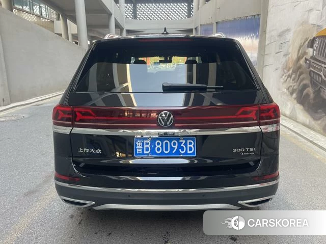 Volkswagen Tourang 2021 Черный из Китая, фото 3