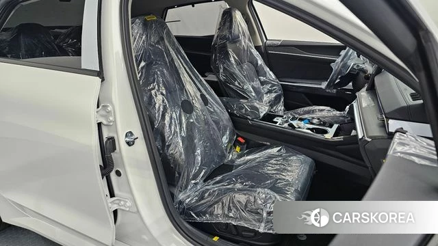 Kia The New K5 3rd generation 2026 Белый из Кореи, фото 3