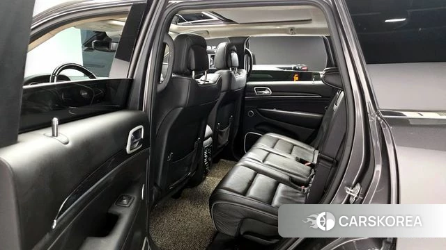 Jeep Grand Cherokee 2019 Серый из Кореи, фото 3